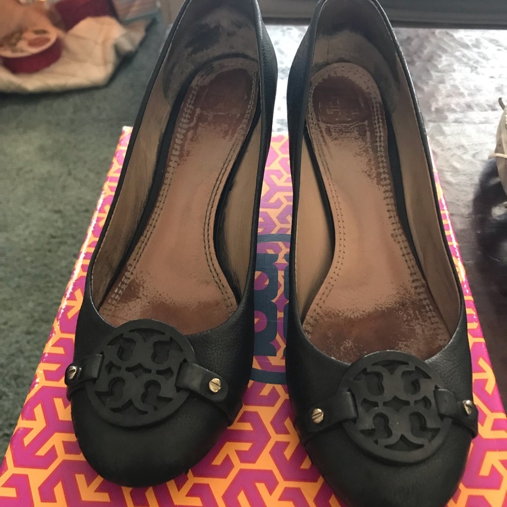 Tory Burch Mini Miller Wedges-7.5 Black Leather